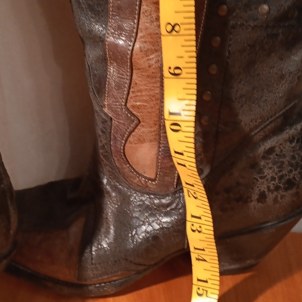 Stetson Dark Brown Western Boots with Tan Cross Size 9.5 - Picture 4 of 11